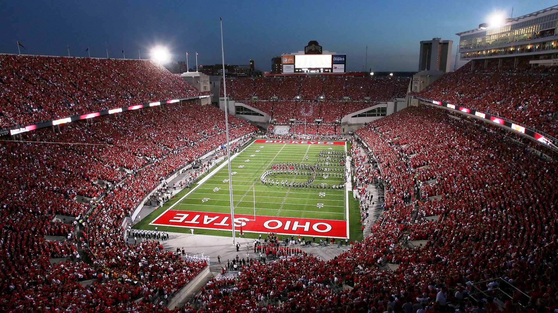 ac米兰中文官网-世界杯影响：推动各国足球基础设施升级，世界杯足球国家